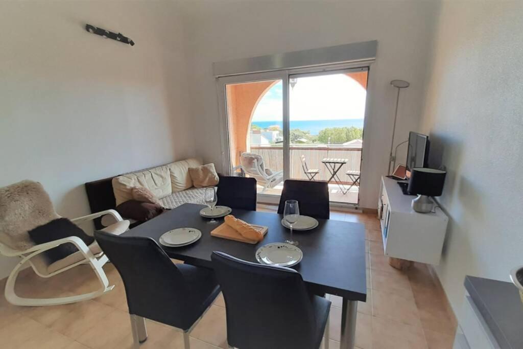 Charmant Appartement Vue Mer A 100M De La Plage. Saint Aygulf Eksteriør bilde