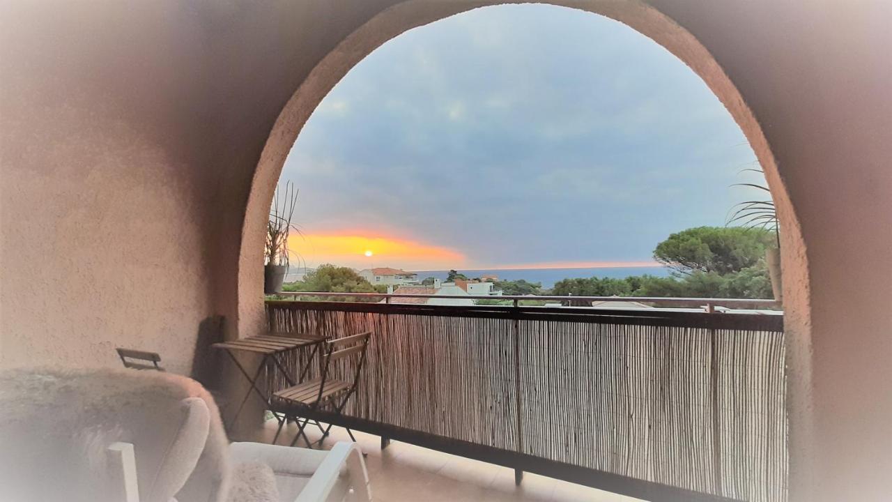 Charmant Appartement Vue Mer A 100M De La Plage. Saint Aygulf Eksteriør bilde